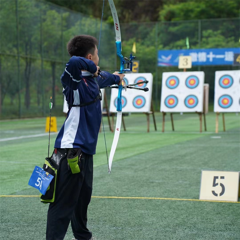 Membres Nika N3 aux 11èmes Jeux sportifs de Shenzhen